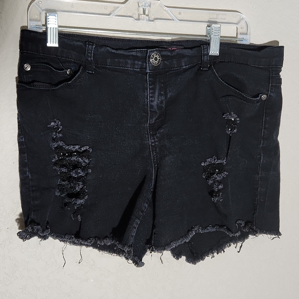 Silver Crush Shorts Womens Junior Size 13 / 14 Black Distressed Distroyed Holes